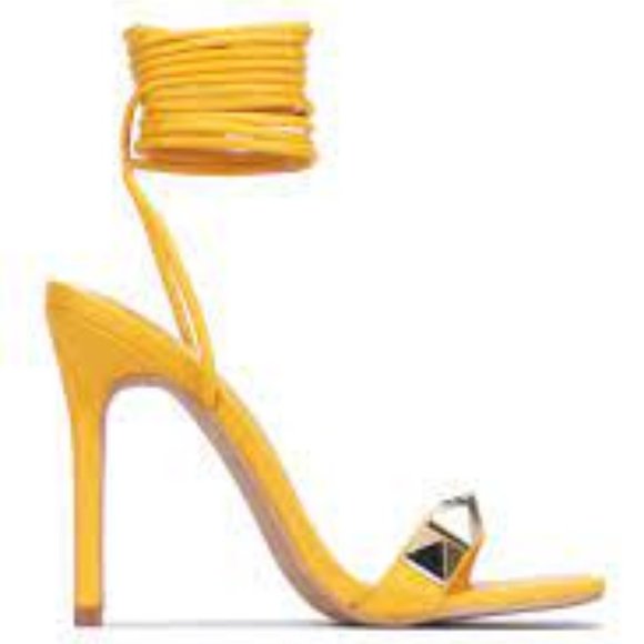 NWT‎ CAPE ROBBIN AIGO GOLD STUDDED LACE UP HEELS YELLOW 5.5 - Picture 2 of 16
